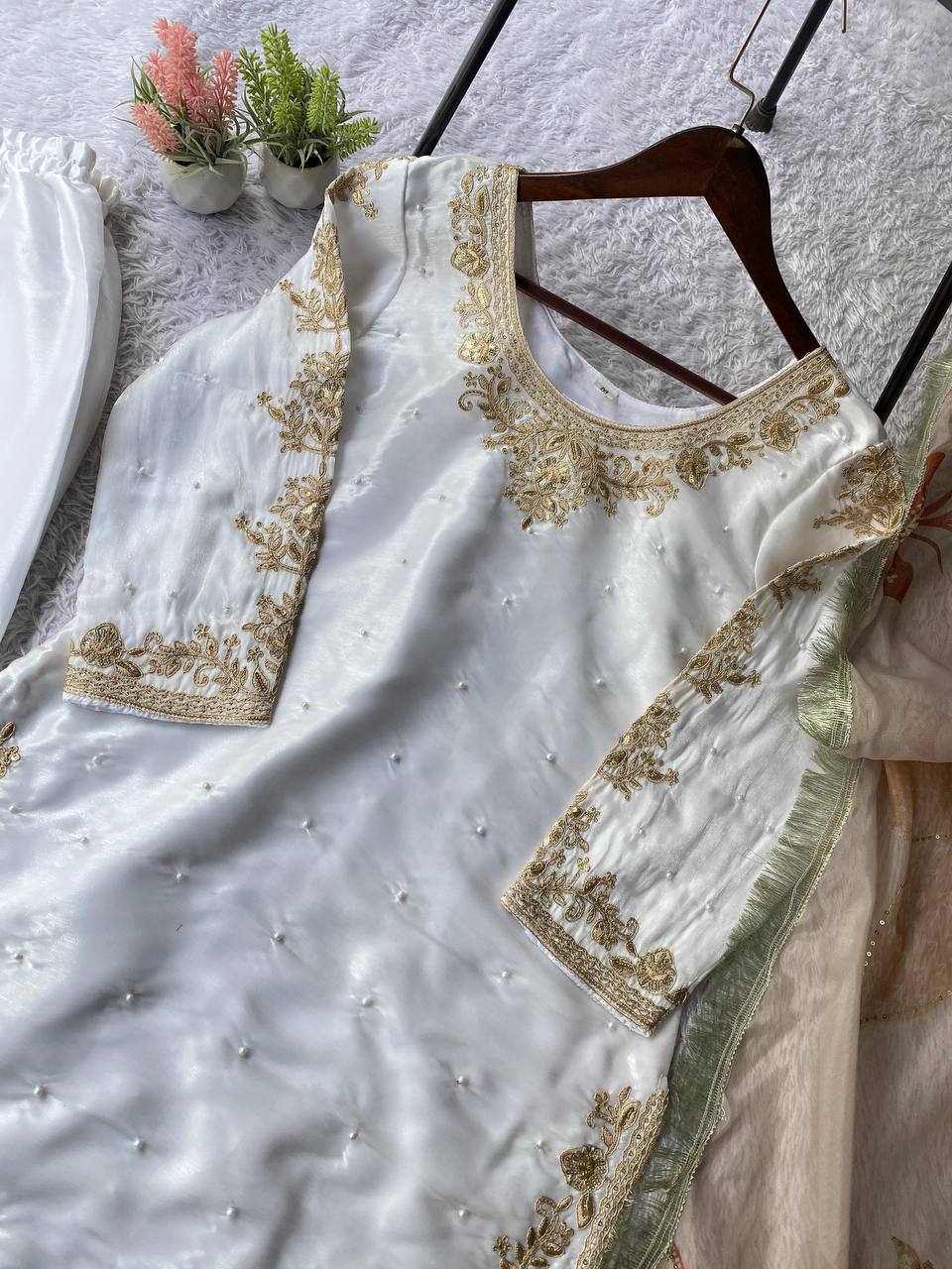 The Ivory Celestial Botanical Gharara